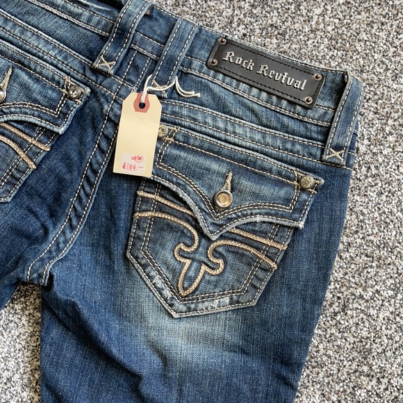 Rock Revival NWT - Picture 2 of 10